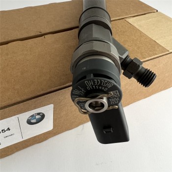 Neue Bosch Einspritzdüse Injektor 13537788954 für BMW 740d E65 E66 E67 10.2002-02.2005 190kW 258PS