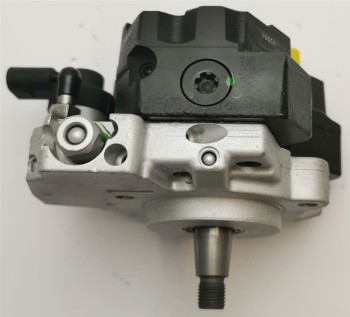 Generalüberholte Bosch Pumpe 0445010073 für BMW X3 3.0 d 150 kW 204 PS 13517797414