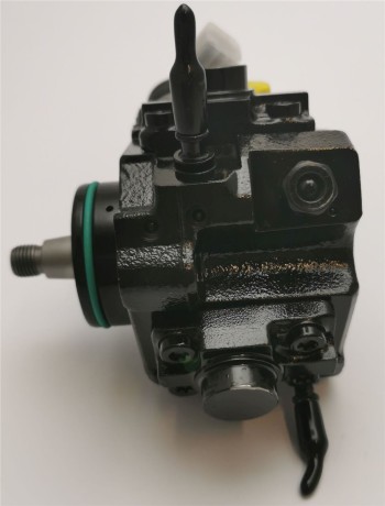 Generalüberholte Bosch Einspritzpumpe 0445010404 für Opel Vauxhall Vivaro Renault Scénic Trafic 0986437070