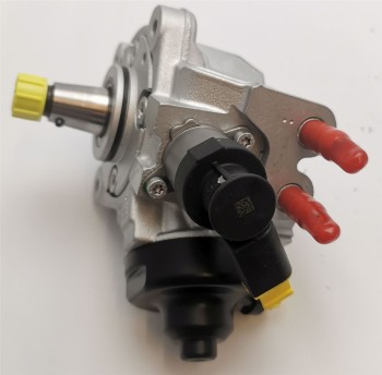 Generalüberholte Bosch Einspritzpumpe 0445010520 für VW Multivan T5 T6 2.0 TDI